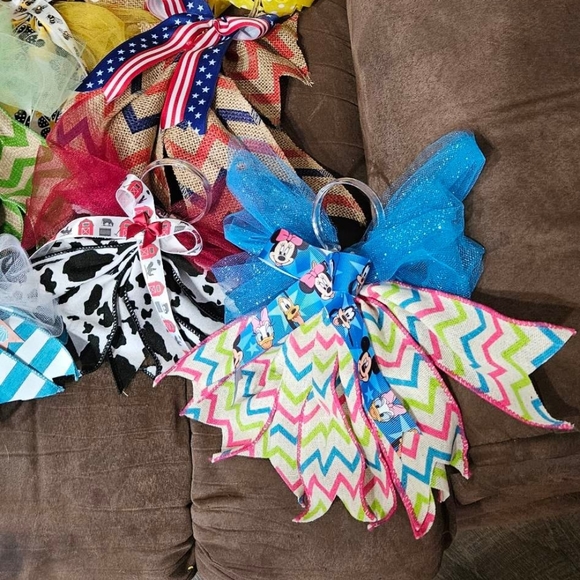 3 pc Assorted Prayer Angels - Picture 2 of 5